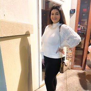 Meet your Posher, Sherouk